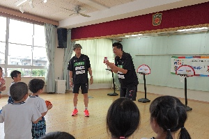 2025年6月23日（月）三遠フェニックス　バスケットボール交流会（年長）の写真1